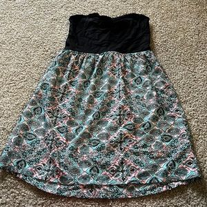 Roxy brand strapless bandeau dress with floral leaf design size small